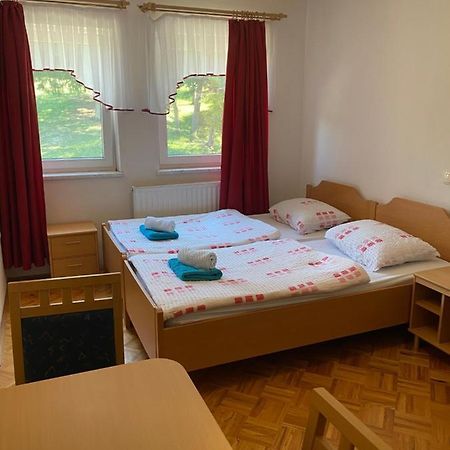 Kmetija Knavs Villa Nova Vas  Kültér fotó